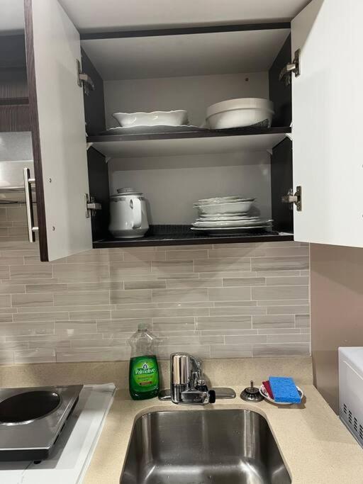 Bernie'S Basement Apartment มิลตัน ภายนอก รูปภาพ